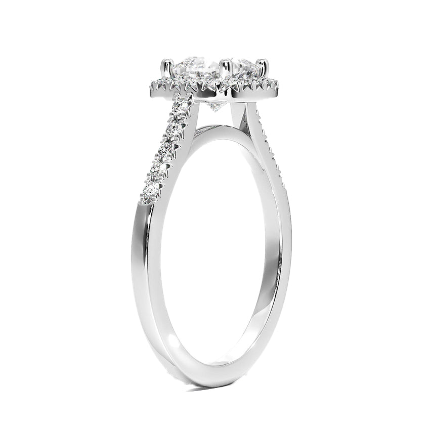 Anillo Halo Cojin con Pavé de Diamantes