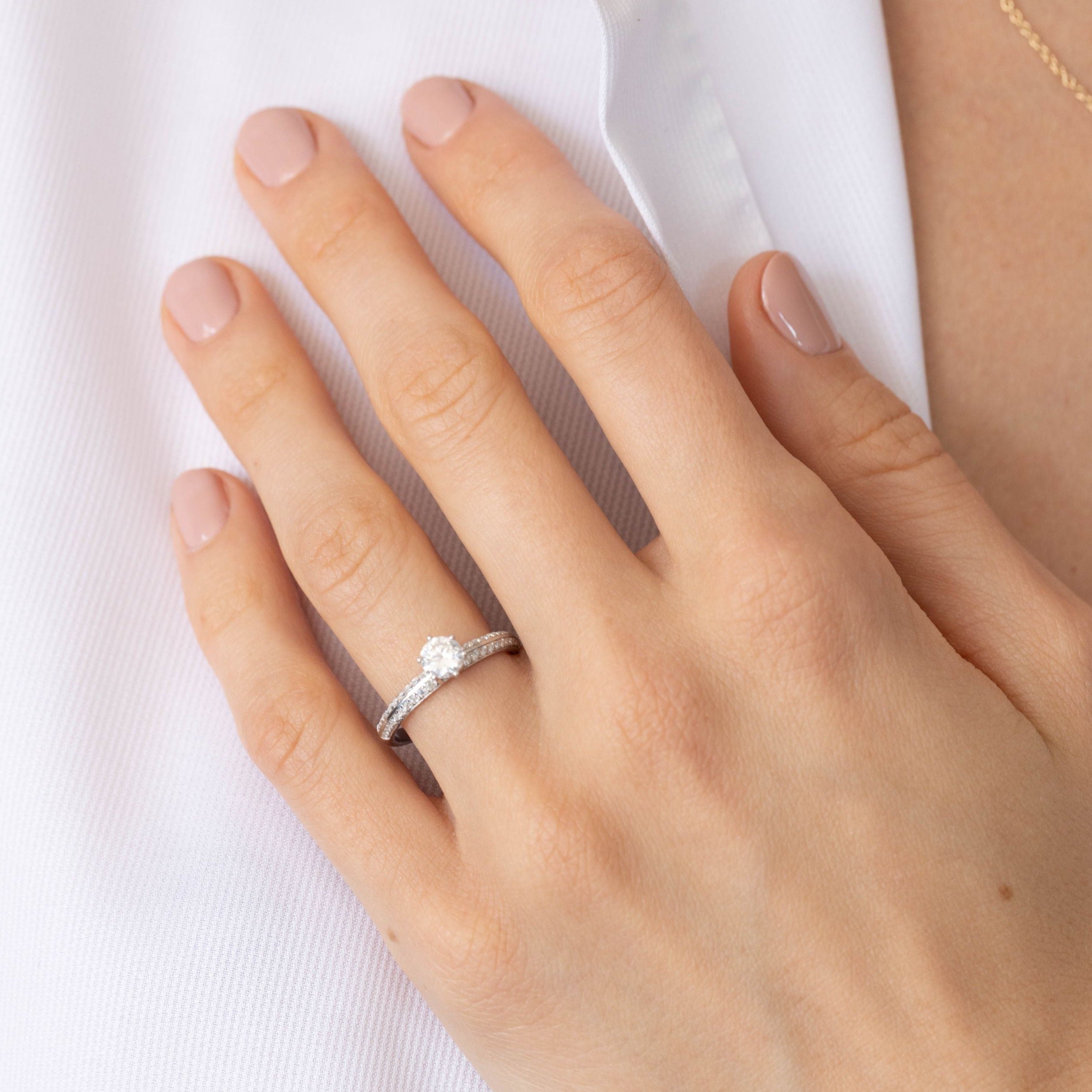 Solitario Doble Pavé de Diamantes