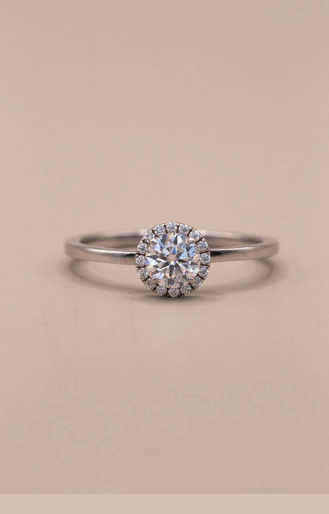 Anillo compromiso solitario Karat