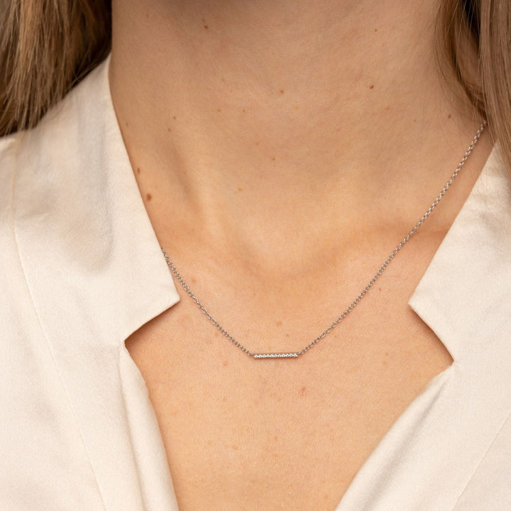 Collar Diamantes en Barra