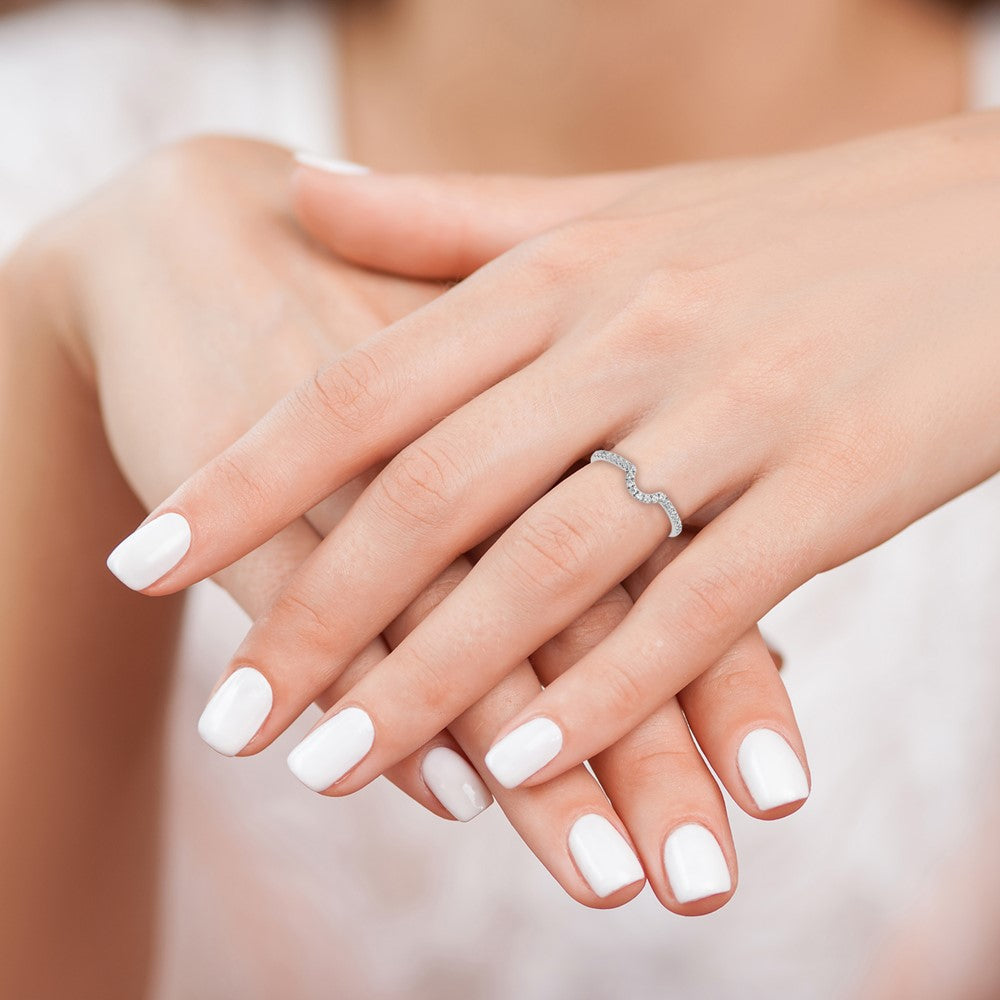 Alianza de boda a juego con diamantes cultivados en laboratorio VS/SI+ G+ en oro blanco