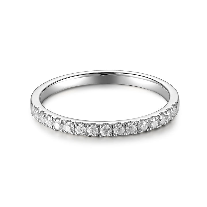 Anillo Medio Cintillo de Diamantes