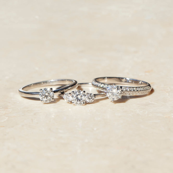 Anillo Tres Piedras Clásico