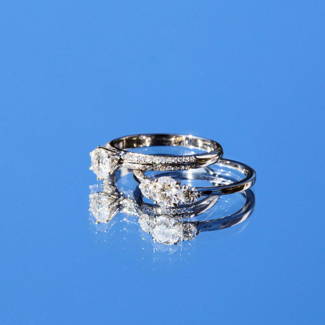 Anillo Tres Piedras Clásico