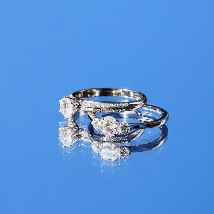 Anillo Tres Piedras Clásico